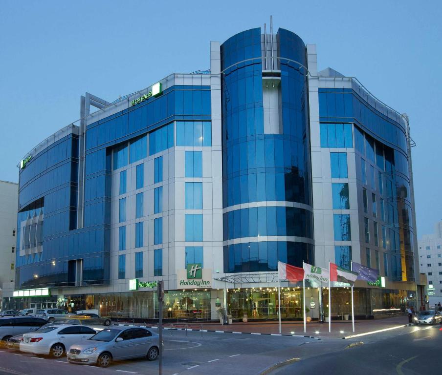 أحد أفضل فنادق البرشاء دبي المميزَّة