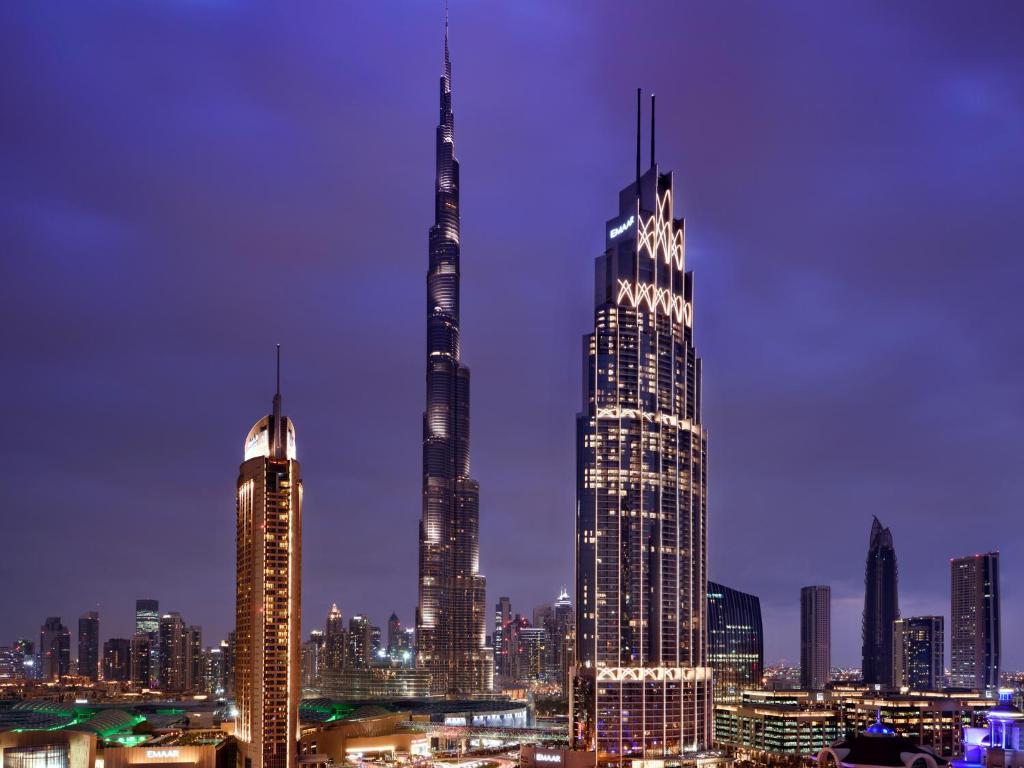 أحد فنادق برج خليفة المميزَّة