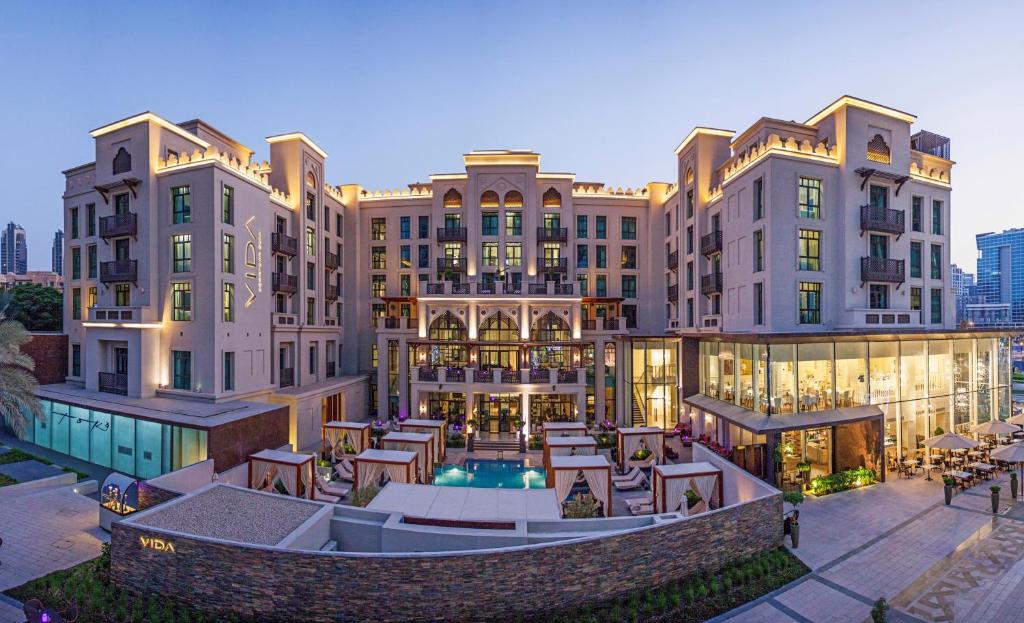 ضمن قائمة فنادق داون تاون دبي المميزَّة