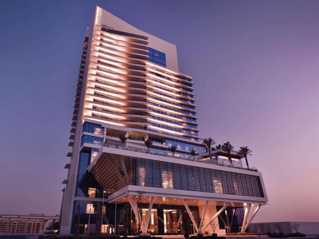 أحد فنادق مدينة دبي للإعلام المميزَّة