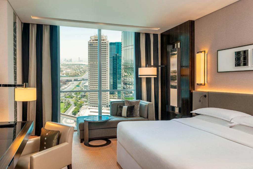 أحد أفضل فنادق قريبة من مركز دبي التجاري العالمي المميزَّة