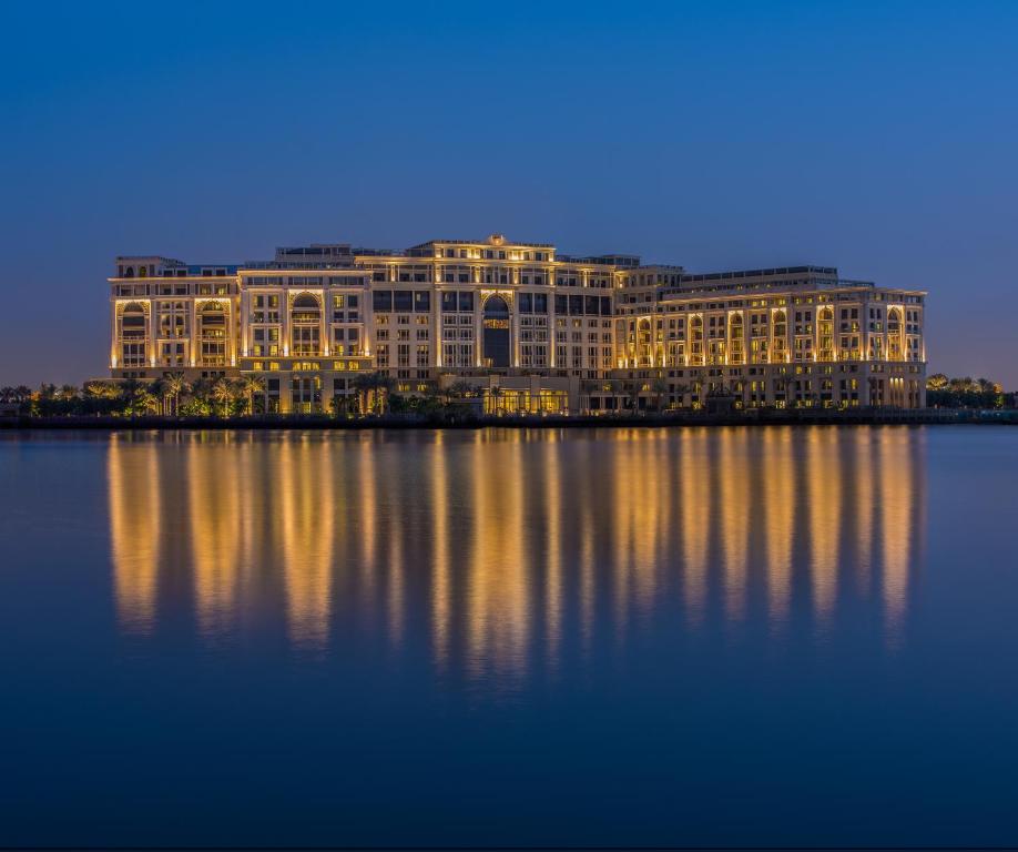 أحد فنادق الفيستيفال دبي المميزَّة
