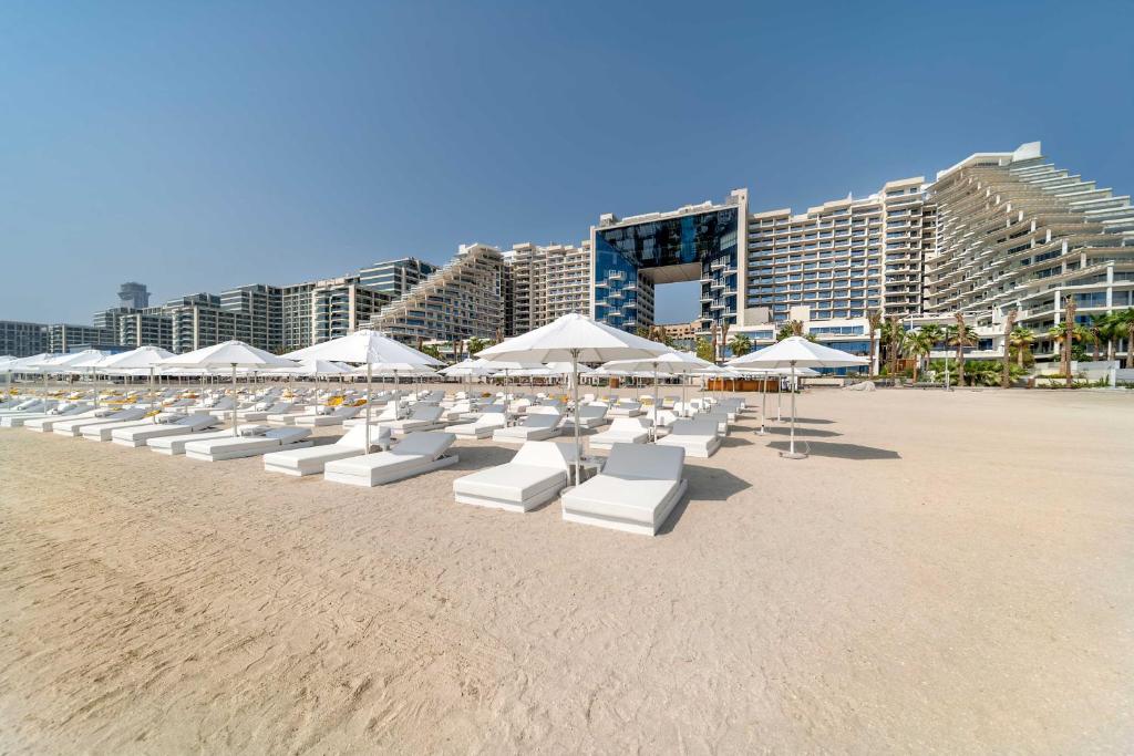أحد أفضل فندق مع مسبح خاص في دبي المميزَّة