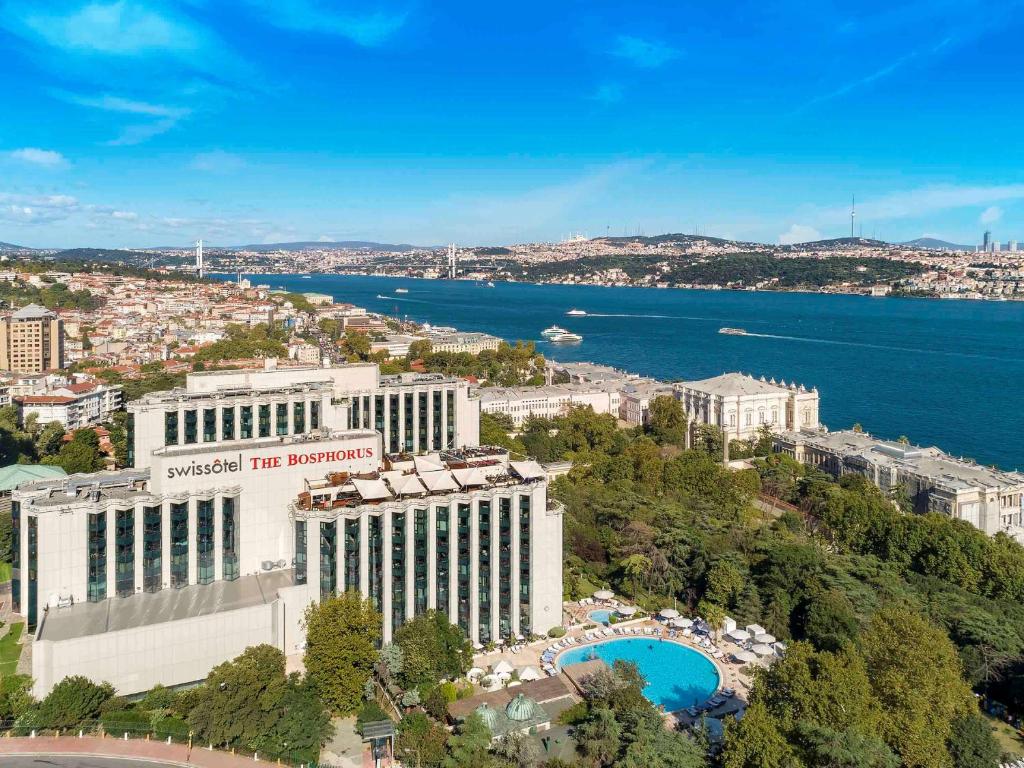 أحد فنادق إسطنبول 5 نجوم على البسفور المميزَّة