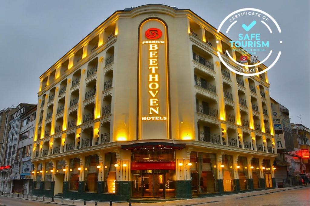 أحد فنادق إسطنبول لالالي 4 نجوم المميزَّة
