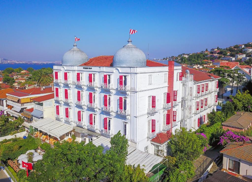 من فنادق جزيرة الأميرات إسطنبول الأفضل