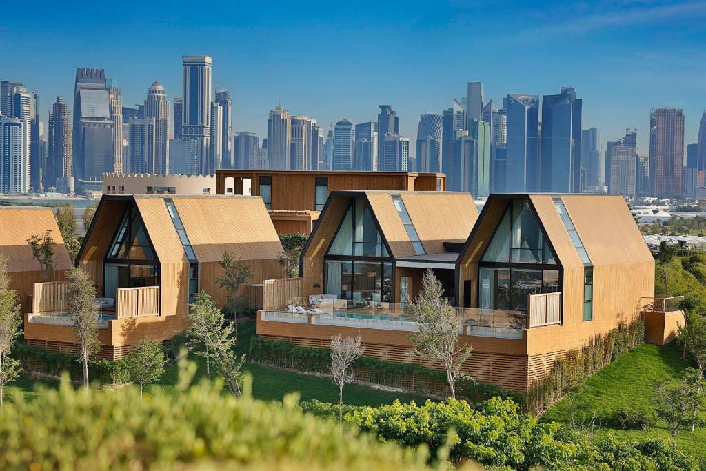 أحد فنادق قطر مسبح خاص