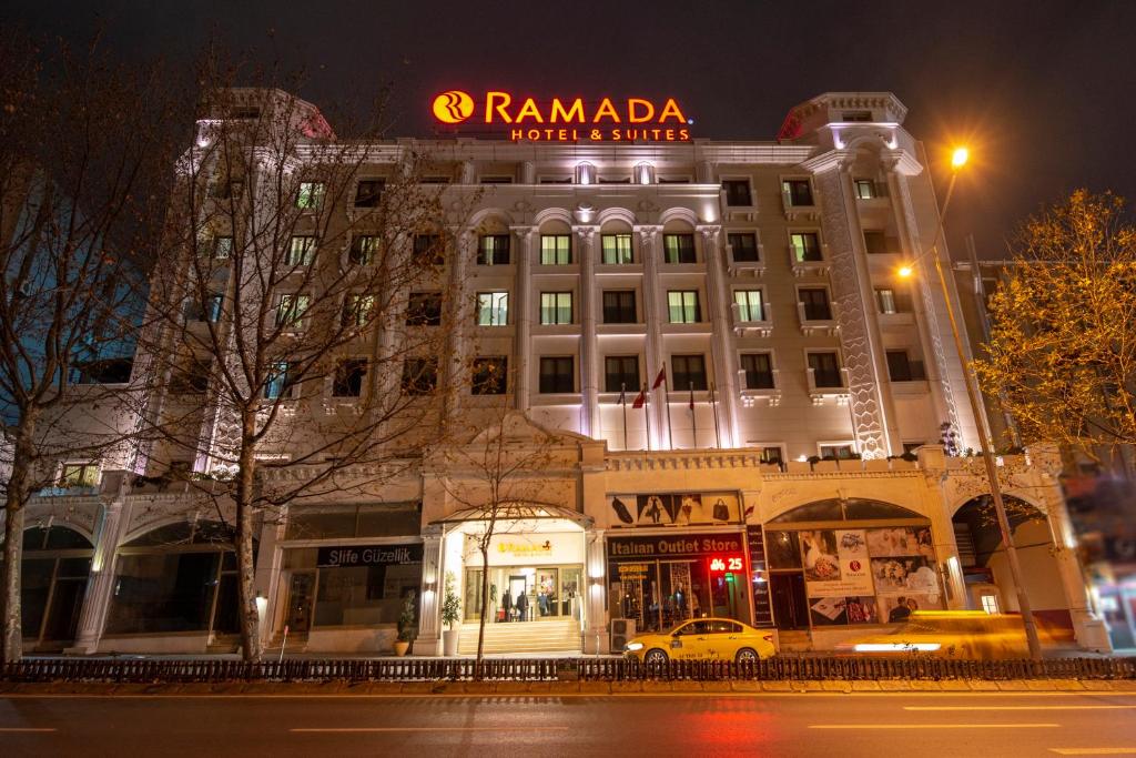 من سلسلة فندق رمادا إسطنبول المميزَّة